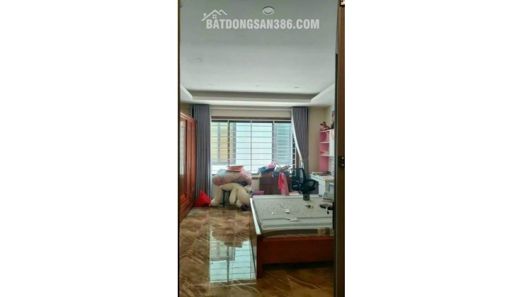 Đó cũng là lý do nhiều khách sau khi trao đổi với tôi, chỉ cần 2–3 căn là đã chọn được nhà phù hợp.